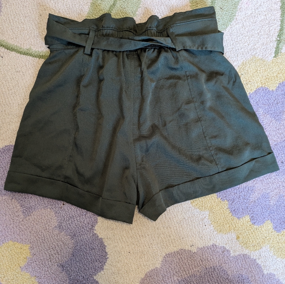 Express shorts - Picture 3 of 3